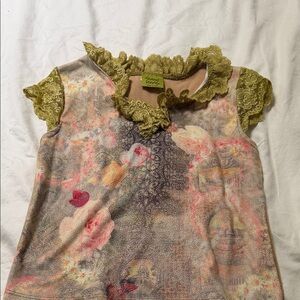 Sara Gold Lace Detail Top